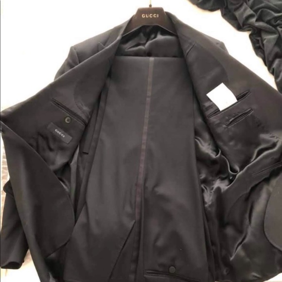 Gucci Tuxedo - Picture 3 of 4